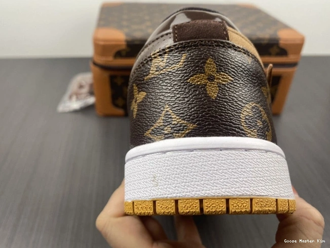 1 Off-Louis x OW LOW AJ1 Air Jordan 0807